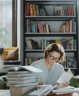 pexels-cottonbro-4861373